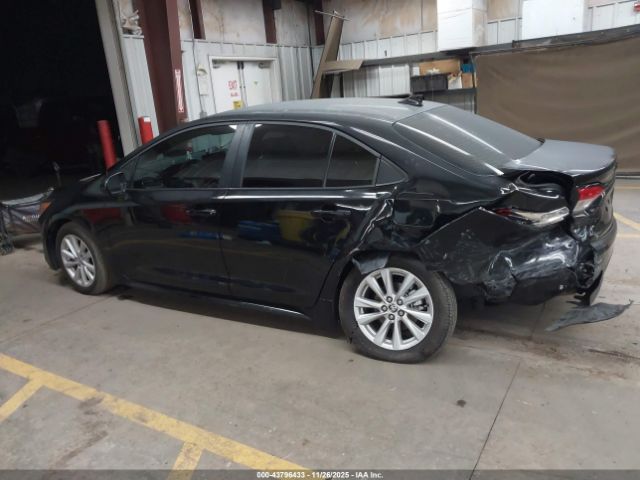 Toyota Corolla Le Image 16