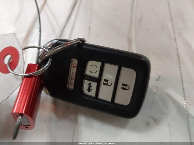 Honda Accord Touring 2.0t Image 8