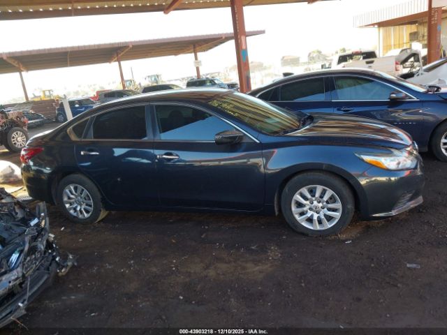Nissan Altima 2.5 S Image 9