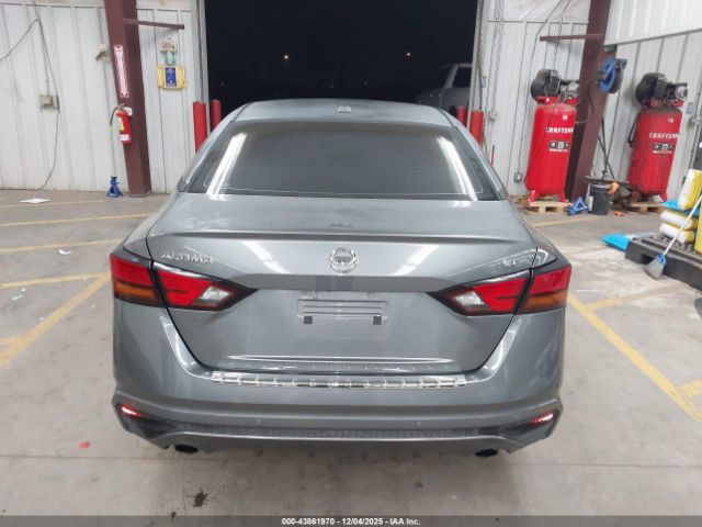 Nissan Altima 2.5 Sl Image 14