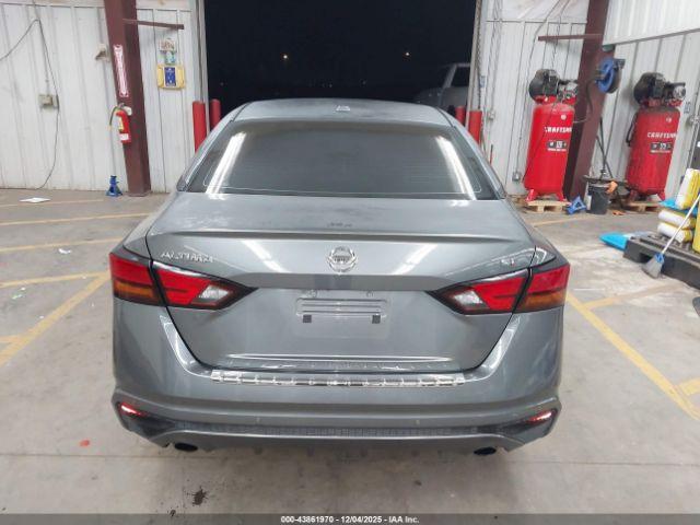 Nissan Altima 2.5 Sl Image 14