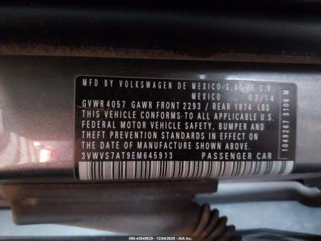 Volkswagen Beetle 2.0t R-line Image 3