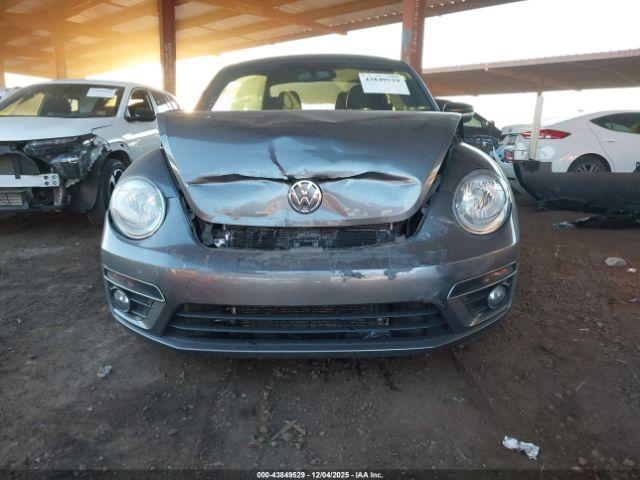 Volkswagen Beetle 2.0t R-line Image 11