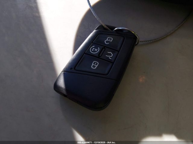 Volkswagen Atlas Image 11