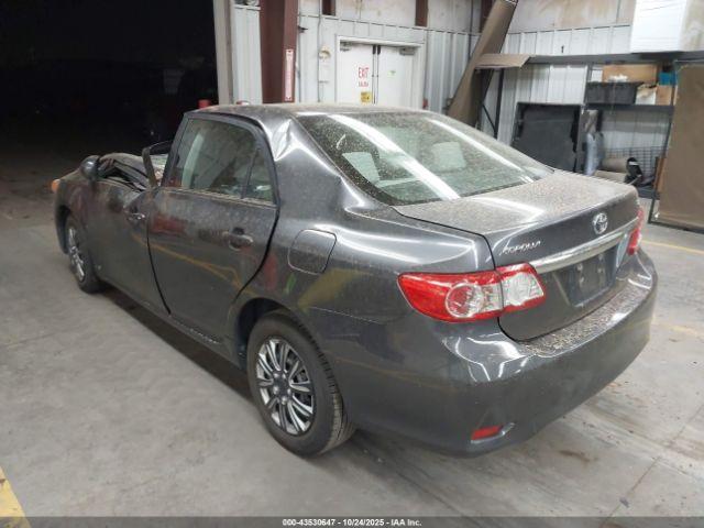 Toyota Corolla Le Image 2