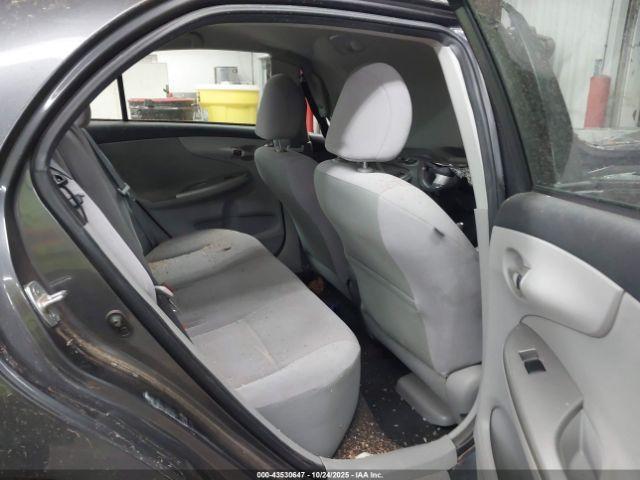 Toyota Corolla Le Image 7