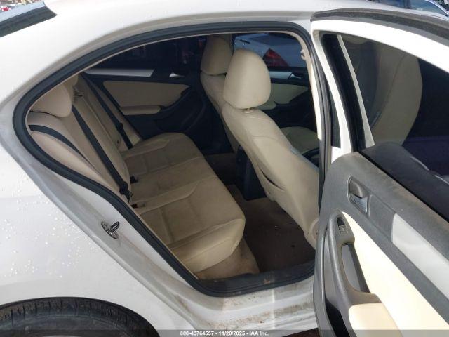 Volkswagen Jetta 2.0l Tdi Image 5