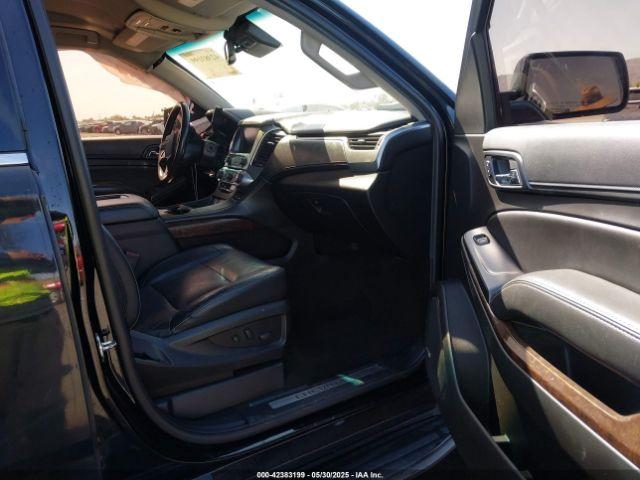 Chevrolet Suburban Lt Image 7