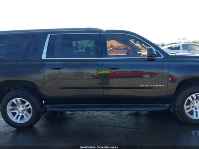 Chevrolet Suburban Lt Image 4