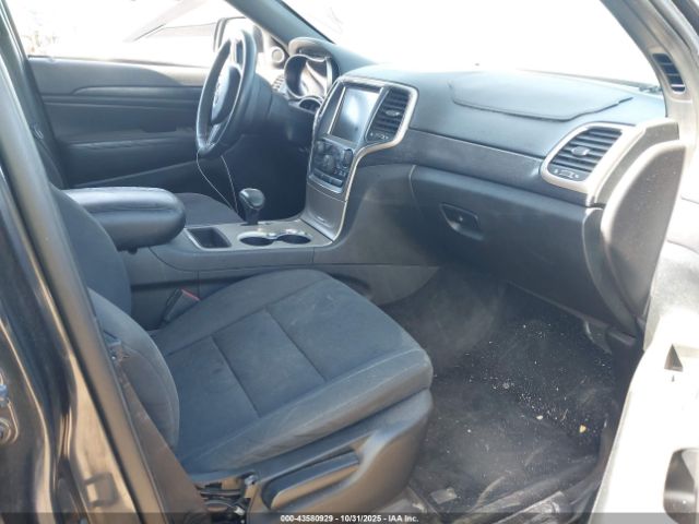 Jeep Grand Cherokee Laredo Image 6