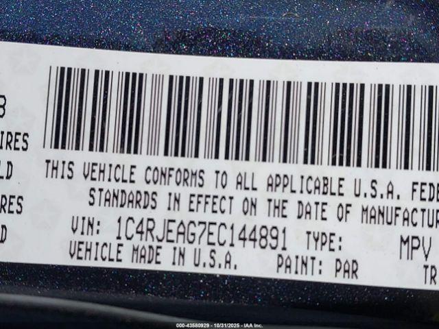 Jeep Grand Cherokee Laredo Image 12