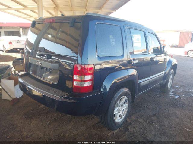 Jeep Liberty Sport Image 11