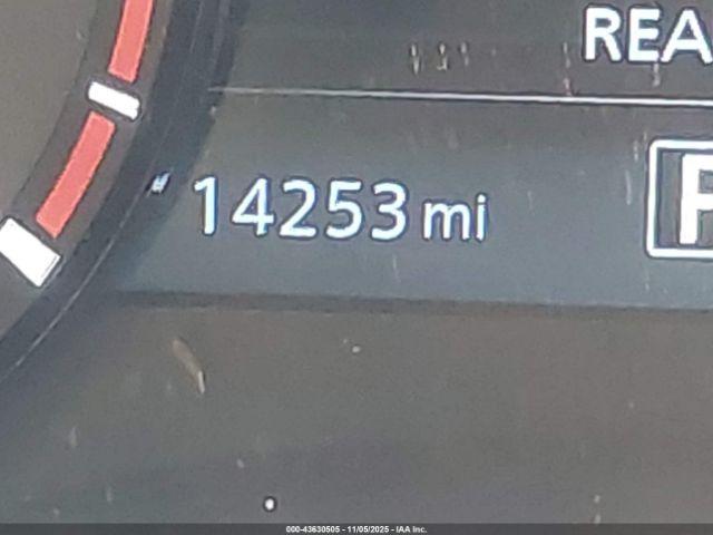 Nissan Frontier Pro-x 4x2 Image 10