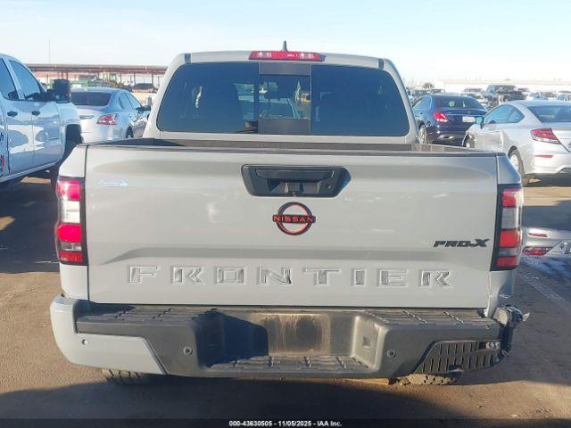 Nissan Frontier Pro-x 4x2 Image 15