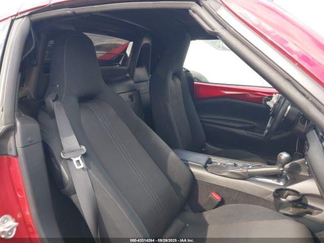 Mazda MX-5 Miata RF Club Image 5