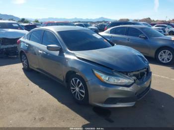  Salvage Nissan Altima