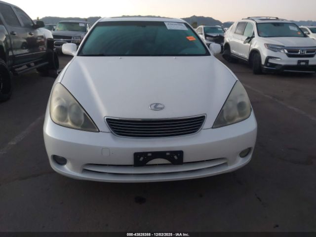 Lexus Es Image 16