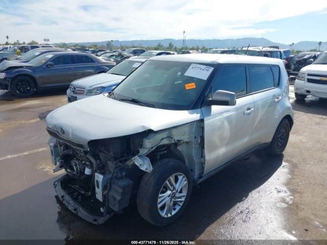 Kia Soul Image 3
