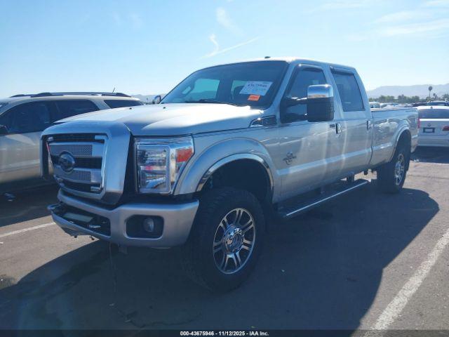 Ford F-350 Lariat Image 6
