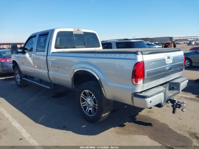Ford F-350 Lariat Image 9