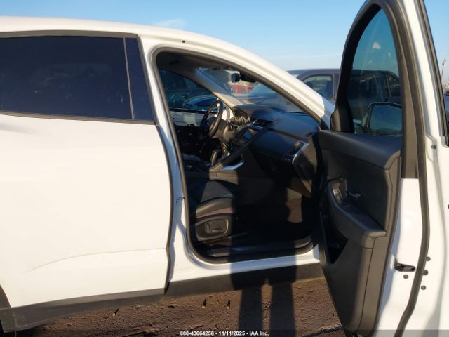 Jaguar E-PACE P250 Awd Automatic Image 13