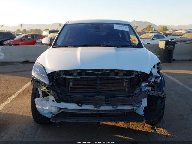 Jaguar E-PACE P250 Awd Automatic Image 9