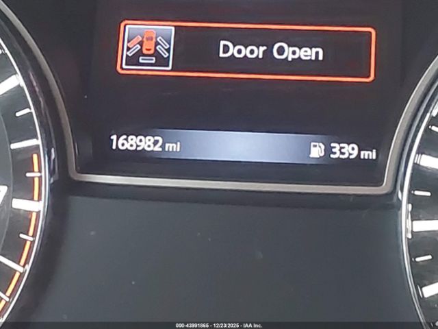 Nissan Altima Image 3