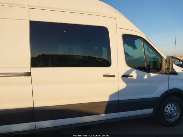 Ford Transit Image 8