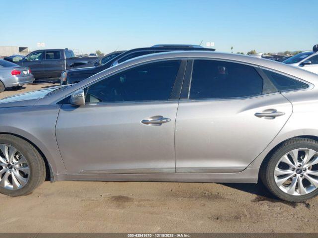 Hyundai Azera Image 11