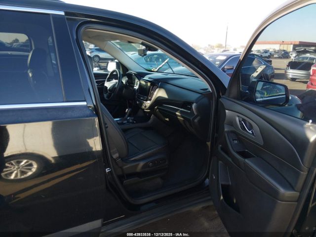 Chevrolet Traverse 3lt Image 3