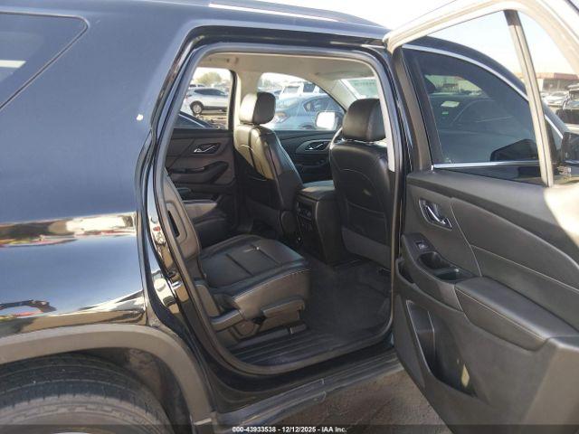 Chevrolet Traverse 3lt Image 8