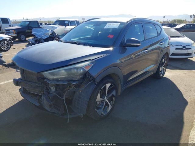 Hyundai TUCSON Limited Image 10