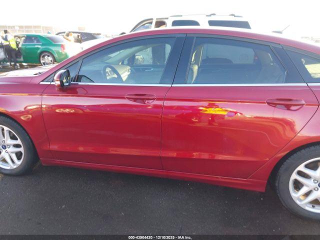 Ford Fusion Se Image 13