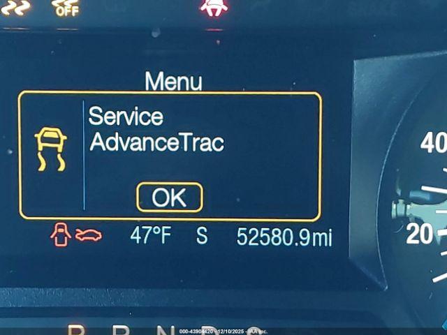 Ford Fusion Se Image 8