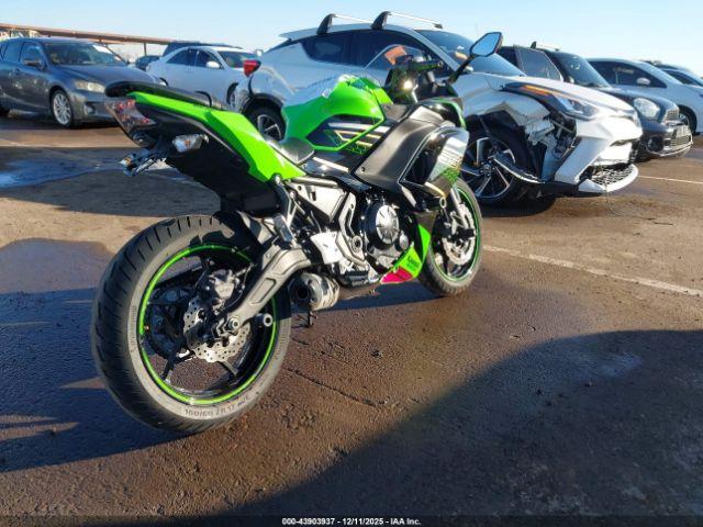 Kawasaki Ex650 N Image 13