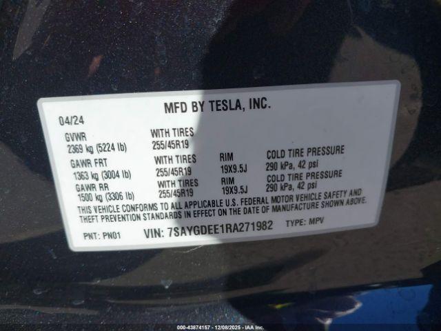 Tesla Model Y Long Range Dual Motor All-wheel Drive Image 5