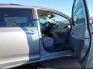 Toyota Sienna Le Image 10