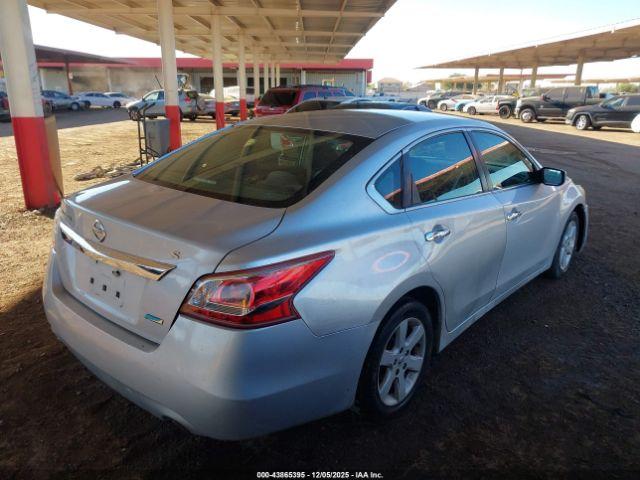 Nissan Altima 2.5 S Image 6