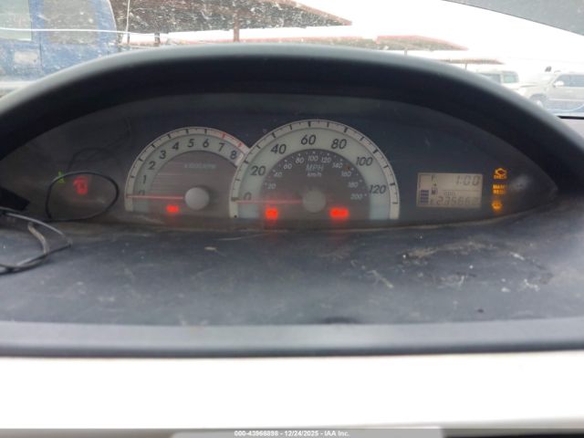 Toyota Yaris Image 7