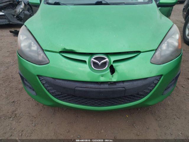 Mazda Mazda2 Sport Image 9