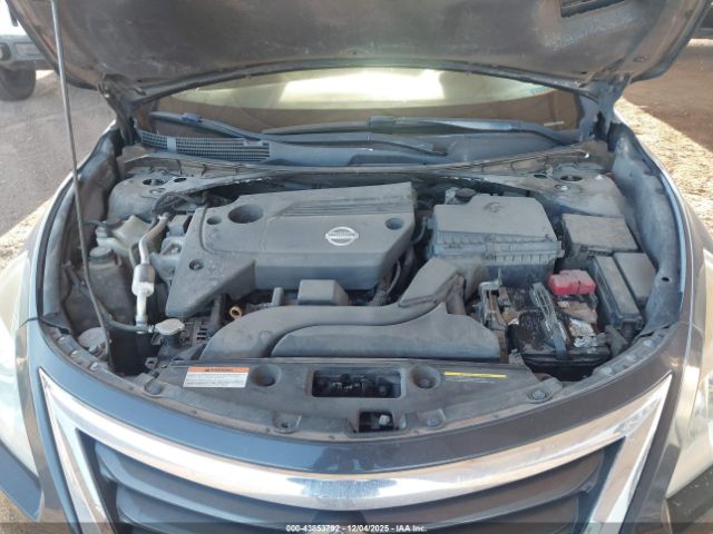 Nissan Altima 2.5 S Image 4