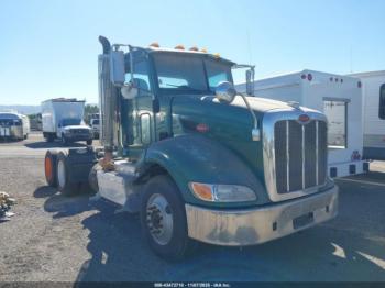  Salvage Peterbilt 384