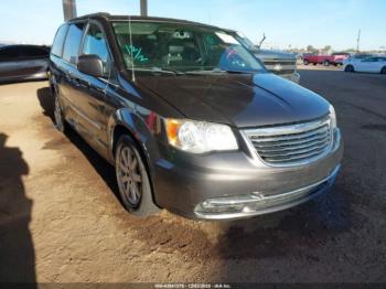  Salvage Chrysler Town & Country