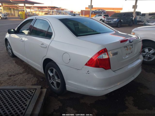 Ford Fusion S Image 4