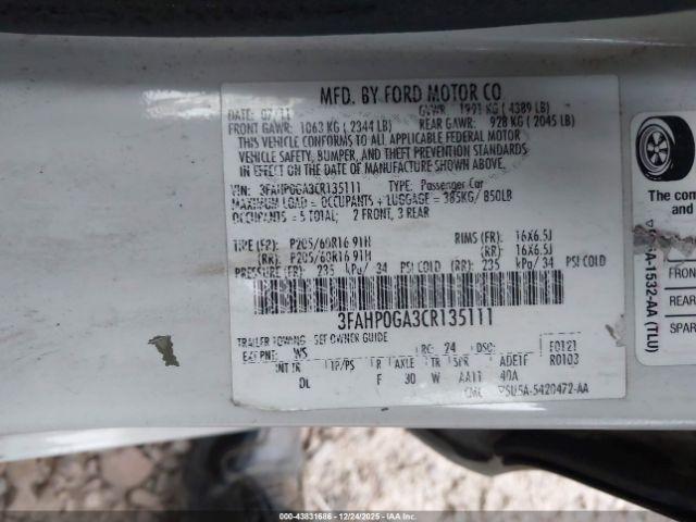 Ford Fusion S Image 6