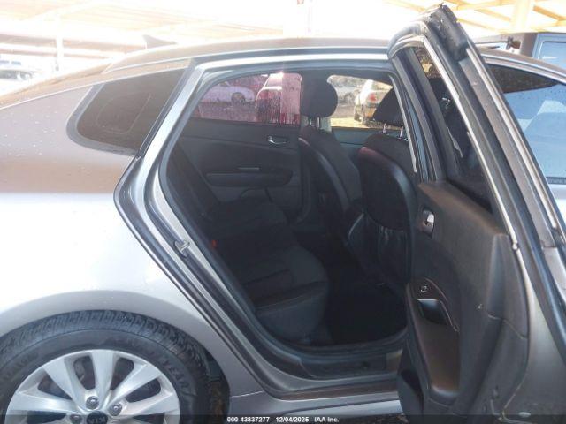 Kia Optima Lx Image 5