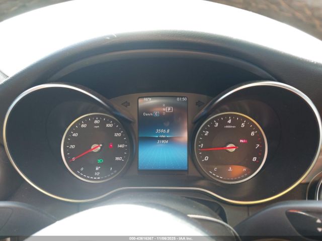 Mercedes-Benz C-Class 300 Image 3