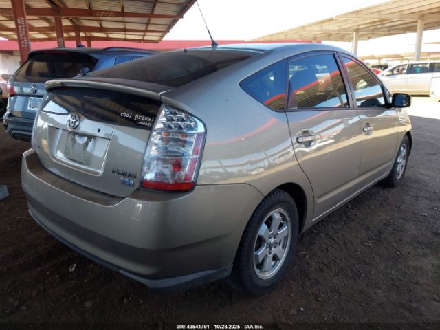 Toyota Prius Image 6