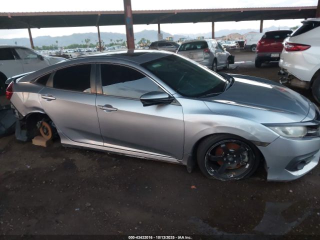 Honda Civic Si Image 11