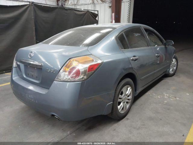 Nissan Altima 2.5 S Image 3